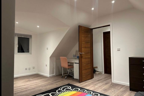 undefined, Watford Way, London NW7