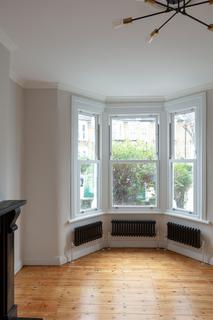 2 bedroom maisonette for sale, Albert Road, London E10