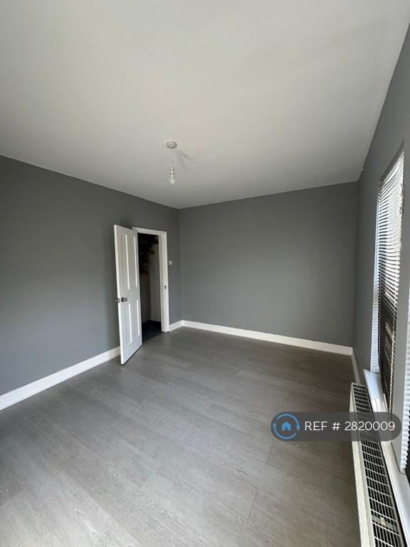Big Bedroom