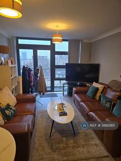 2 bedroom flat to rent, Twelve Trees Close, London, E3