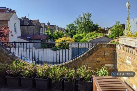 undefined, Oaklands Road, London, W13