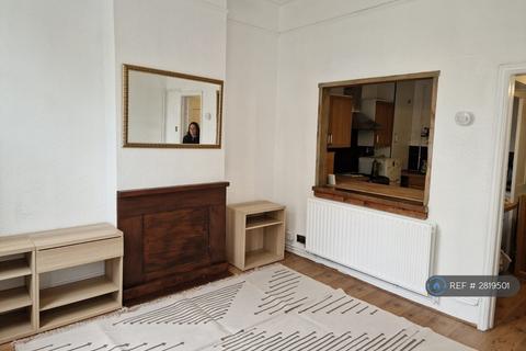 2 bedroom flat to rent, Coldharbour Lane, London, SW9
