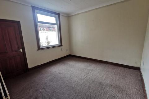 2 bedroom property to rent, Tarring Street, STOCKTON-ON-TEES TS18