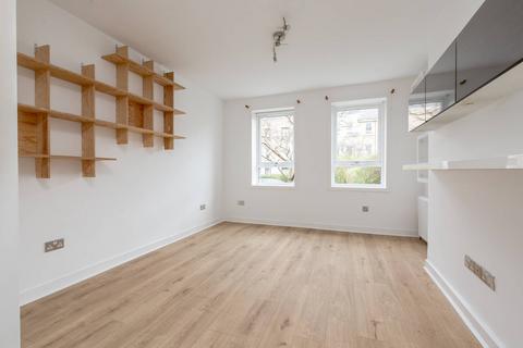 undefined, 6 (PF2) Loganlea Terrace, Craigentinny, EH7 6NX