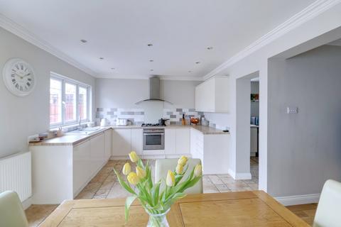 undefined, Purfleet Road, Aveley RM15