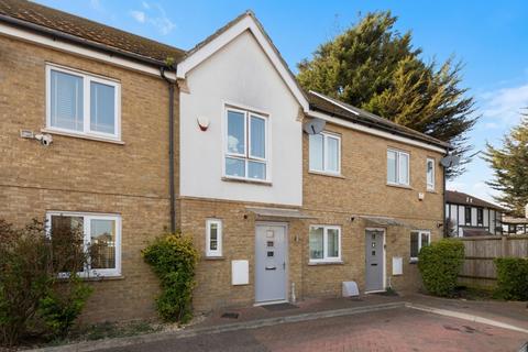 3 bedroom terraced house for sale, Kibble Close, Romford, RM6
