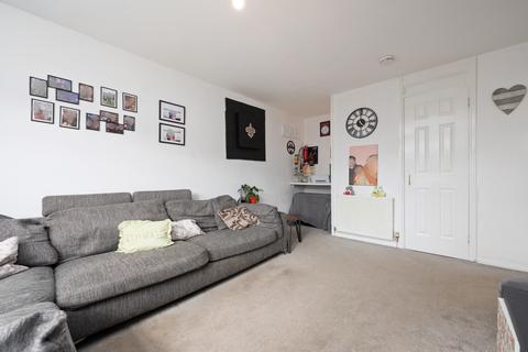 2 bedroom terraced house for sale, 33 Meldrum Court, Dunfermline, KY11 4XR