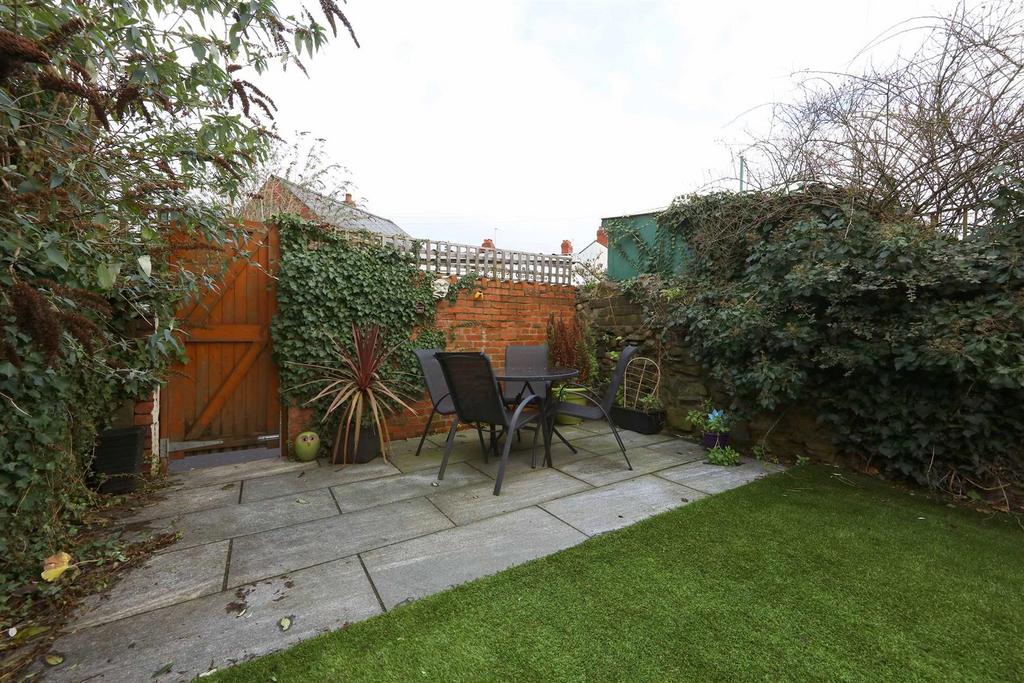 21 Roath Ct Place 9218.JPG