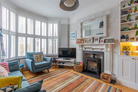 undefined, Roath Court Road, Cardiff CF24