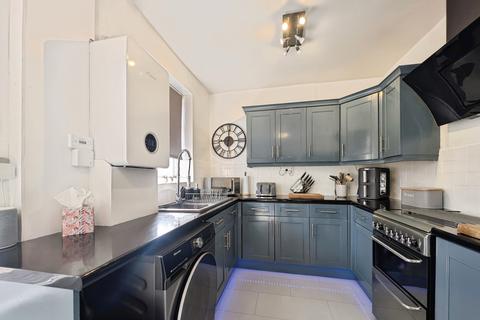 2 bedroom semi-detached house for sale, Ovington Grove, Newcastle upon Tyne, NE5
