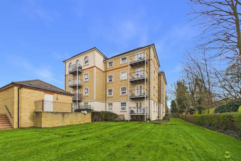 2 bedroom flat for sale, Weir Road, Bexley, Kent, DA5