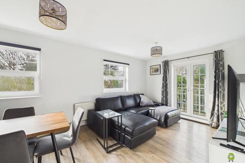 2 bedroom flat for sale, Weir Road, Bexley, Kent, DA5