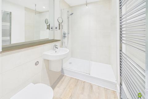 2 bedroom flat for sale, Weir Road, Bexley, Kent, DA5