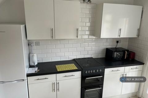 undefined, Hyde Close, Nottingham, NG11