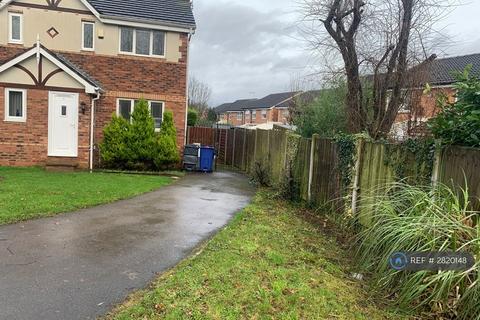 3 bedroom semi-detached house to rent, Harvest Close, Doncaster, DN4