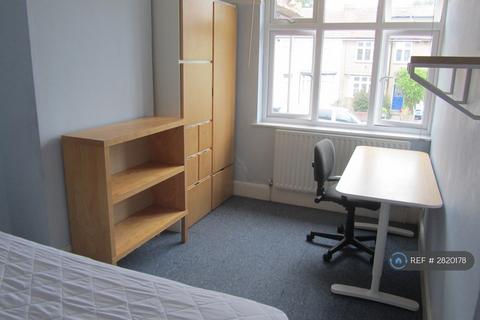 1 bedroom in a house share to rent, Bristol, Bristol, BS7