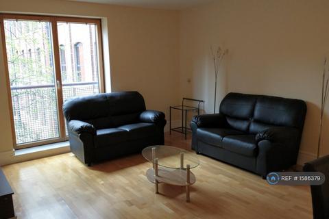 2 bedroom flat to rent, Lower Chatham Street, Manchester, M1
