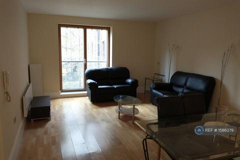 2 bedroom flat to rent, Lower Chatham Street, Manchester, M1