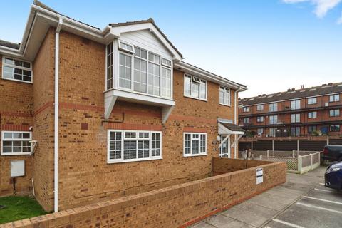 1 bedroom flat for sale, Victoria Road, Southend-on-sea, SS1
