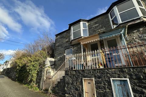 3 bedroom semi-detached house for sale, Abercaseg Road, Bethesda, Gwynedd, LL57