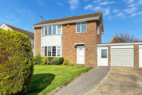 Ferndale Walk, Angmering, BN16