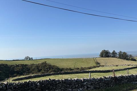 undefined, Y Fron, Upper Llandwrog, Gwynedd, LL54