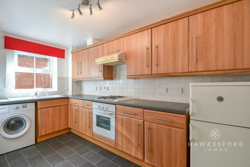 Wingate Court, Sittingbourne - Kitchen