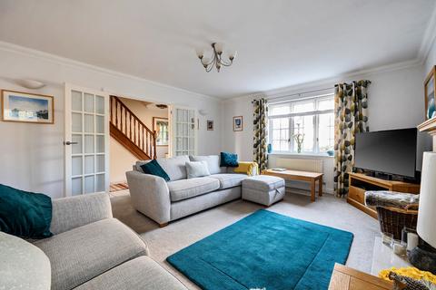 undefined, Luggs Close, Billingshurst