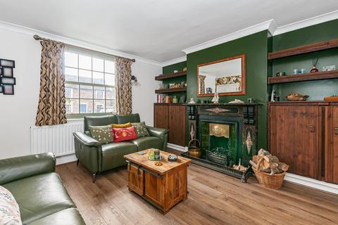 undefined, Main Street, Beverley HU17