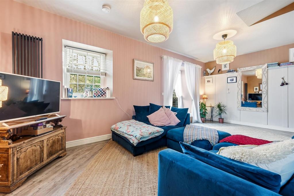 Living Room to window.jpg