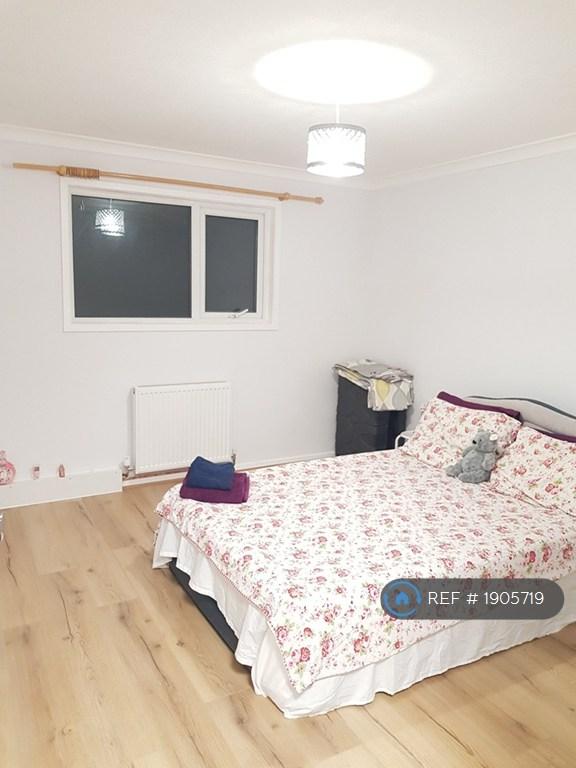 Room 1 - Bedroom