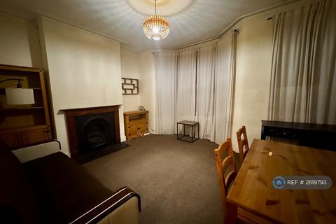 1 bedroom flat to rent, Squires Lane, London, N3
