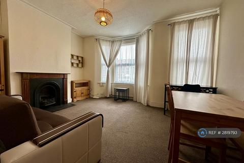 undefined, Squires Lane, London, N3