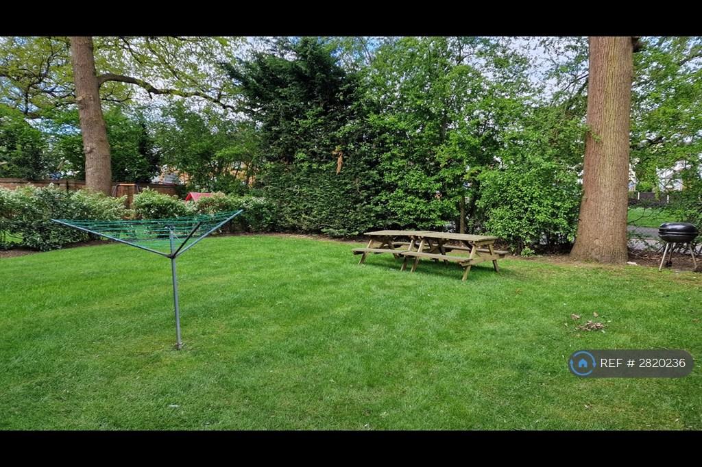Communal Garden 2