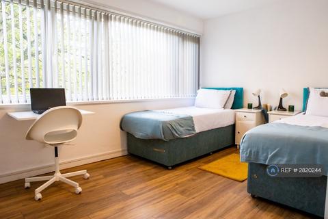 2 bedroom flat to rent, Elmwood Court, Birmingham, B5