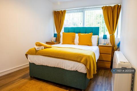 2 bedroom flat to rent, Elmwood Court, Birmingham, B5