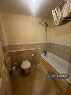 undefined, Kingston Road, Teddington, TW11