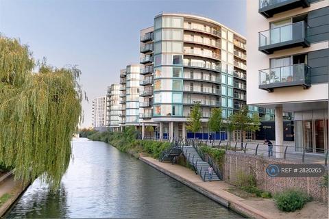 1 bedroom flat to rent, High Point Village, London. Hayes And Harlington, UB3