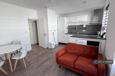 1 bedroom flat to rent, Kentish Town Road, London, NW1