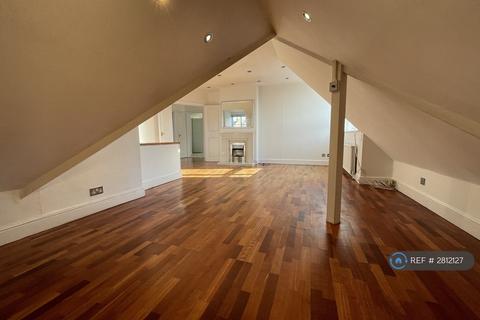 3 bedroom flat to rent, Mapesbury Road, London, NW2