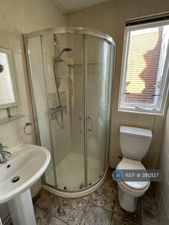 En Suite - Bedroom 1
