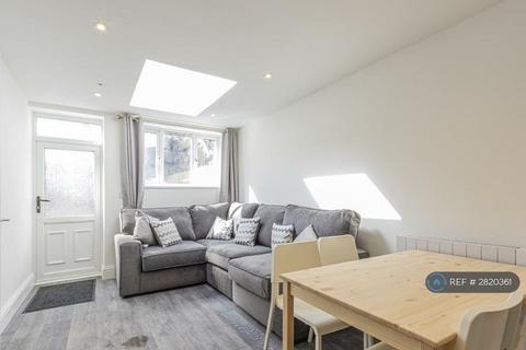 undefined, City Road, Cardiff, CF24
