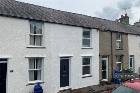 undefined, Vron Square, Bangor, LL57