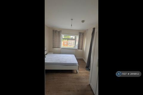 undefined, Montague Road, Hounslow, TW3