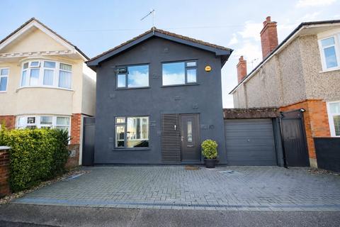 3 bedroom house for sale, Wheaton Road, Bournemouth,