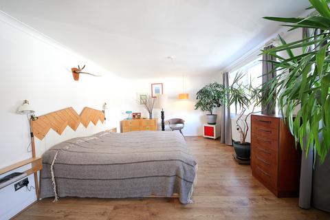 3 bedroom house for sale, Wheaton Road, Bournemouth,