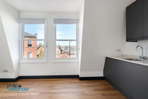 1 bedroom flat to rent, Tottenham Lane, Crouch End, N8
