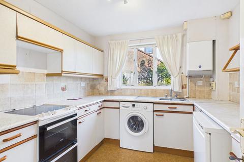 4 bedroom detached house for sale, Lon y Plas, Johnstown, Carmarthen