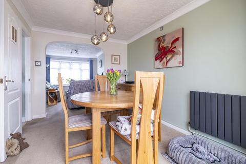 3 bedroom semi-detached house for sale, Chaucer Road, Bletchley, Milton Keynes