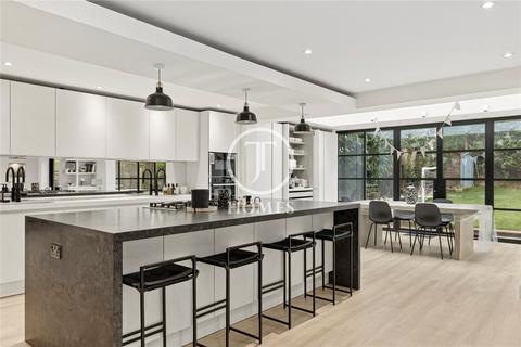 undefined, Edgeworth Crescent, London, NW4